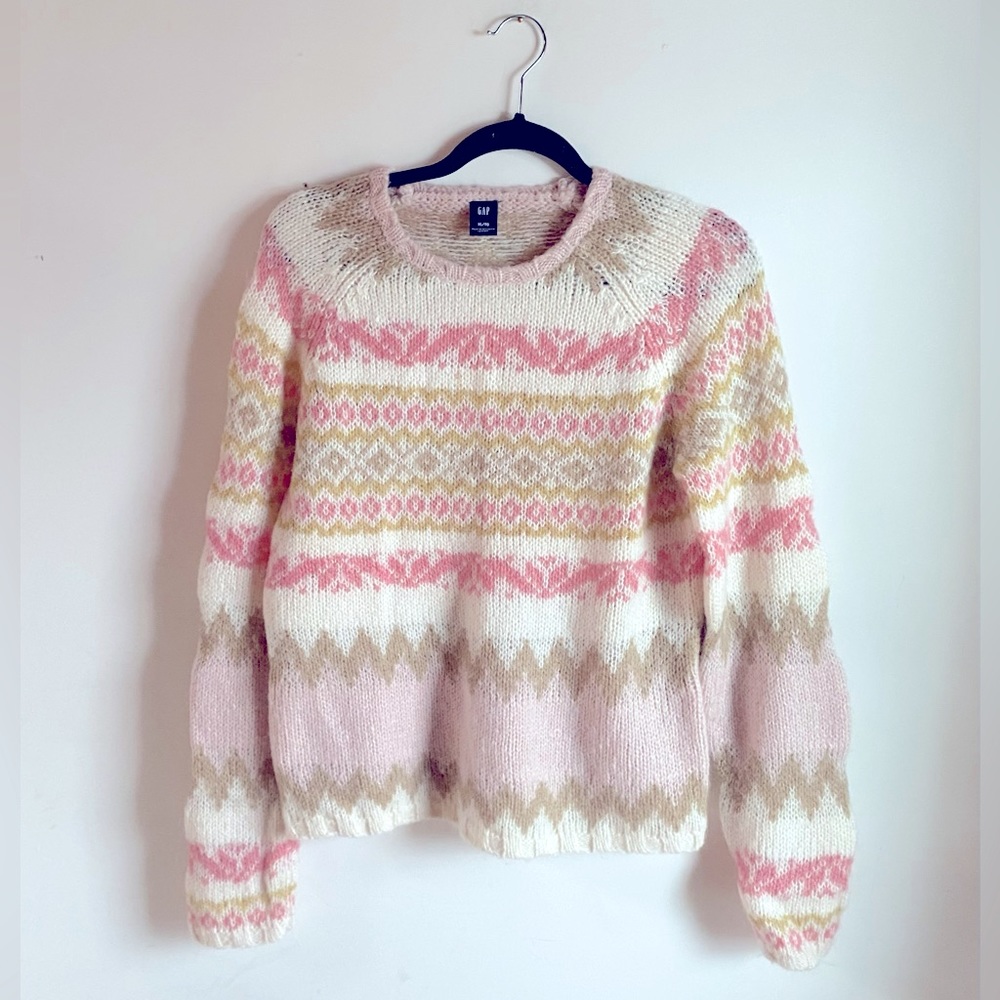 GAP Pink and Cream Patterned Sweater